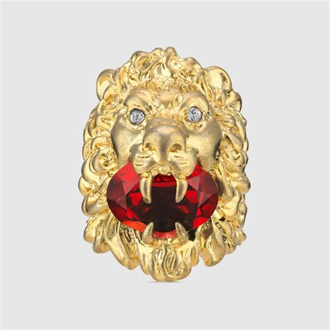 bague tete de lion gucci|Bague tête de lion avec cristal .